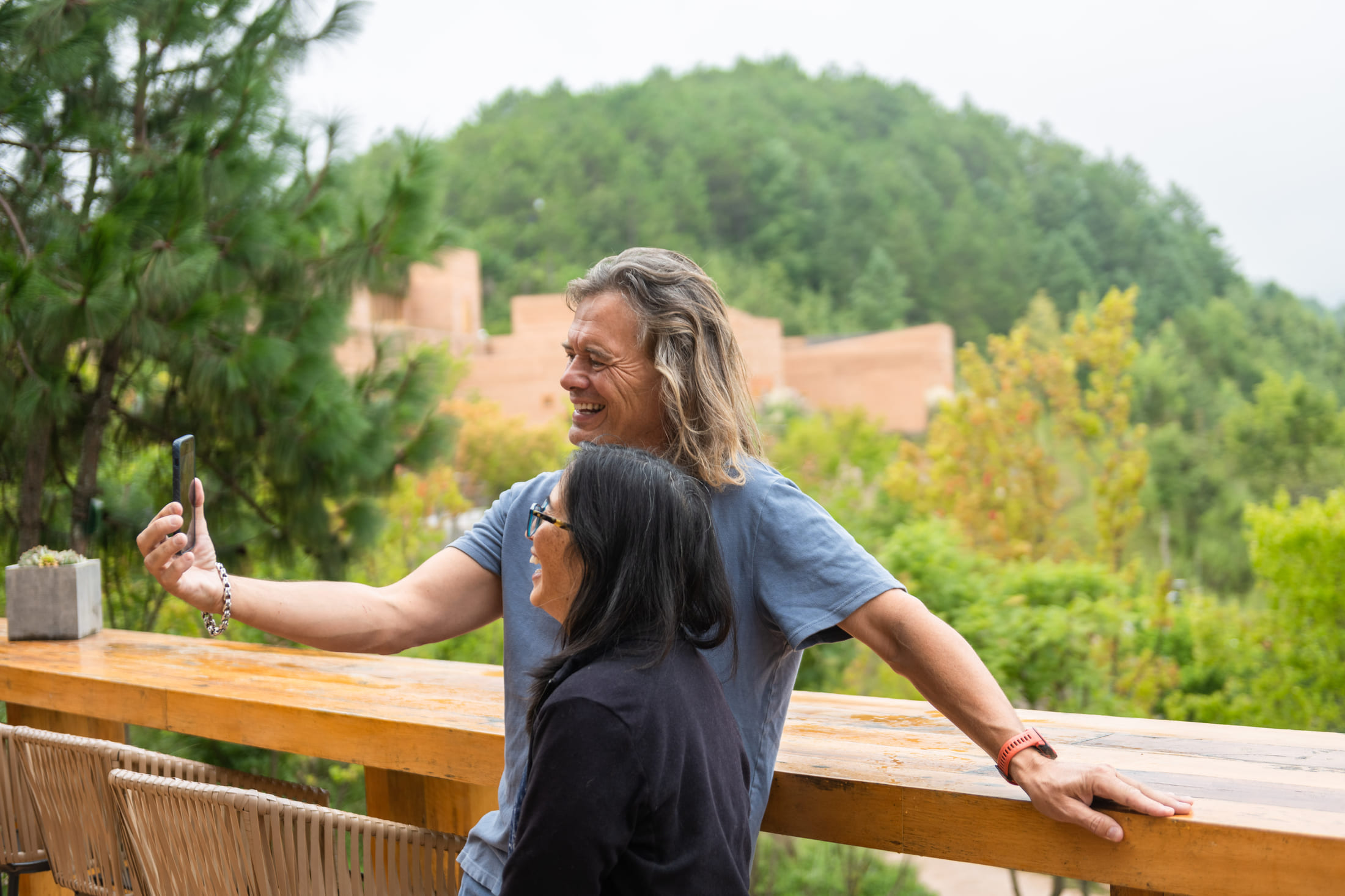 Brian Linden and Jeanee Linden call their son from Shaxi, Yunnan Province